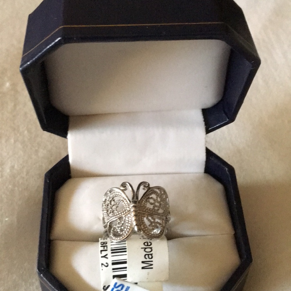Silver Butterfly ring size7